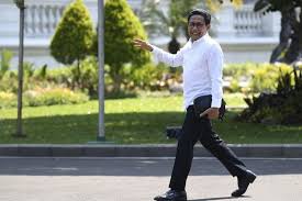 0 ratings0% found this document useful (0 votes). Profil Lengkap Abdul Halim Iskandar Dari Santri Hingga Jadi Menteri Desa Halaman All Kompas Com