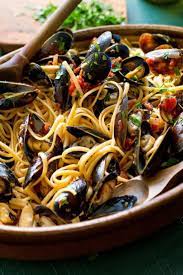 Pasta With Mussels In Tomato Sauce Recipe Recipe Mussels Recipe Recipes Nyt Cooking