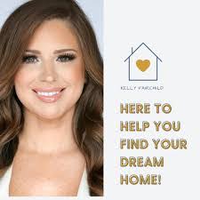 Kelly Fairchild's Instagram, Twitter & Facebook