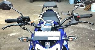 Modif vixion simple touring style ini menghabiskan dana sekitar 5 juta saja. Review Memakai New Vixion Modif Supermoto Jarak Jauh Otomade Com