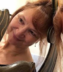 I am a poetry lover and it's been about 8 years since I listened to a  speech by Jon