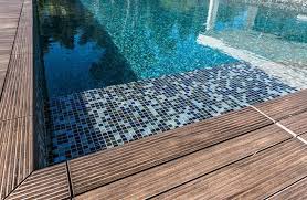 Ces derniers sont très fins, offrant une surface très. Quel Revetement Piscine Choisir Idees Piscine Vous Conseille