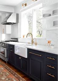 Striking Dark Navy Blue Almonds St Black Cabinets With Marble And Brass Or Gold Hardware Kitchen Decor Inspiration Kitchen Design Kitchen Inspirations