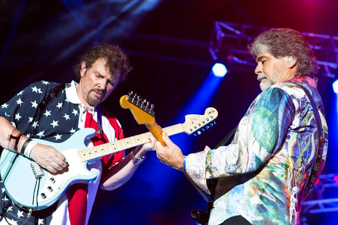 Jeff Cook, co-founder of country band Alabama, dies at 73