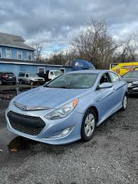 The automatic transmission adds $1,000. Used 2012 Hyundai Sonata Hybrid For Sale With Photos Cargurus