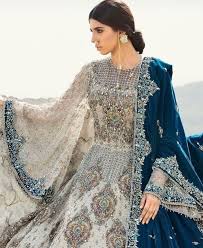 This combination - Royal blue and off white | Pakistani outfits, Pakistani bridal  dresses, Desi wedding dresses