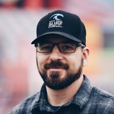 Benjamin J. Mace (@benjaminmace)