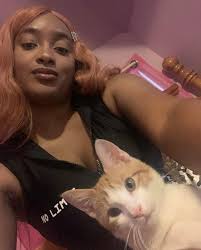 Internationally published curvy model and philanthropist