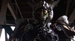 無力 仮面ライダーキバが首絞め 串刺しでやられて敗北 キバ 特撮ヒーロー ヒーロー