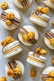Epingle Par Vic Blueberry Sur All Recettes Cooking Fr En 2020 Saveurs Macaron Recette Macaron Gateaux Et Desserts