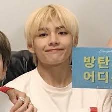 Tal On Twitter The Many Colors Of Bts In 2020 Meme Faces Taehyung Bangtan