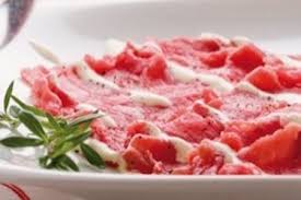 Attimidisalato scritto il settembre 23 distendete le fettine di carne su un piatto da portata,e irrorate con l'olio aromatizzato con l'aglio. Storia Di Una Contessa E Una Di Una Zingara Cook Inc