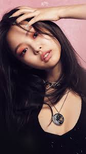 We're talking jet black, the kind that looks otherworldly against richer skin tones and keeping things simple, yet stunning, the singer recently stuck to her natural black hair color for the she's even gone pink. Hp55 Jessie Girl Kpop Singer Pink Wallpaper