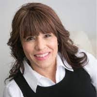 Allison Mossman's Instagram, Twitter & Facebook