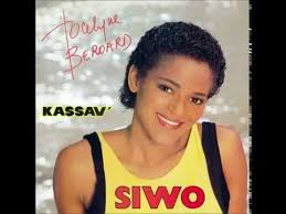 39 ans de collaboration avec de mythiques scènes à leur actif, cela a pu forcement créer des liens solides entre le lead charismatique des kassav, jacob desvarieux et la pétillante et inoxydable jocelyne beroard, qui, à 64 est toujours aussi sublime. Jocelyne Beroard Kassav Siwo 1986 B01 Siwo Youtube