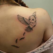 So in this article we have shown you 101 owl tattoo designs for men that you should have a look at. Epingle Par Andreea Sur Tatts Tatouage Hibou Mignon Petit Tatouage Tatouages Fantastiques