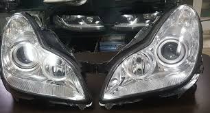 Chong hing auto service is located in taman melawati, kuala lumpur. W219 Front Headlamp Headlight Pair Auto Accessories On Carousell
