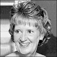 Kay Farrington's Instagram, Twitter & Facebook