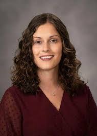 Sarah Bedingfield's Instagram, Twitter & Facebook