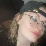 Allison Bordeaux's Instagram, Twitter & Facebook