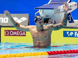 Facing a television camera a few feet from the pool at the tokyo aquatics centre, the newly minted gold medalist panted and choked back sobs and searched for the. Schwimmen Caeleb Dressel Dieser Schwimmer Ist Eine Naturgewalt Im Wasser Augsburger Allgemeine