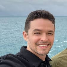 Kyle Nielson's Instagram, Twitter & Facebook