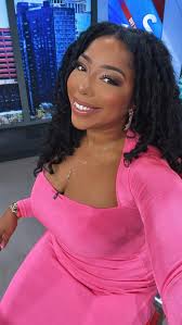 The message for today is “keep dreaming.” 💕