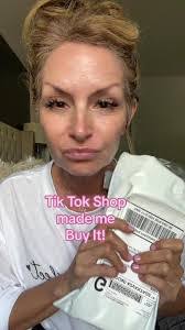 Paula Gipson's Instagram, Twitter & Facebook