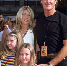 Series #redefineyouhh #selfcaresundayswithhh check in with you today, tomorrow & everyday she/her hhasselhoff.com. David Hasselhoffs Tochter Hayley Modelt Bilder Fotos Welt