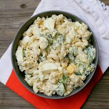 This Boiled Egg Tuna Macaroni Salad Recipe Is An Easy Lunch Recipe It Can Be Made Quickly And Has A Tuna Macaroni Salad Tuna Salad Pasta Macaroni Salad Recipe