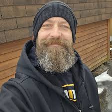 biznasty is a professional pot stirrer 😂