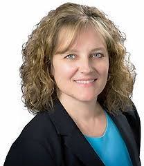 Lisa Breen's Instagram, Twitter & Facebook