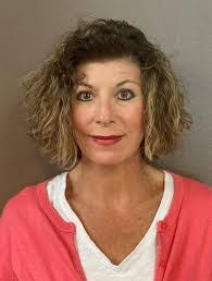 Tami Baumann's Instagram, Twitter & Facebook