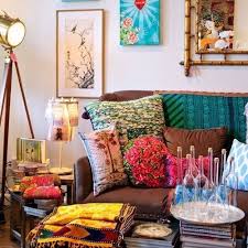 A boho chic atmosphere is mostly created with the help of fabric: Que Es Boho Chic En Decoracion De Interiores Glamour Y Sencillez