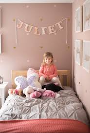 Consultez les photos decoration chambre bebe fille rose et gris pour approfondir le sujet ou utilisez la recherche. 11 Combinaisons De Couleurs Pour Les Chambres De Petites Filles