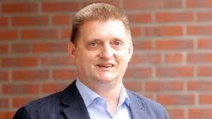 Peter Klunk's Instagram, Twitter & Facebook