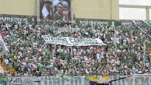 A sus 28 años, ha firmado por una temporada con el 'verde'. Chapecoense Zu Hause Gegen Atletico Nacional Fussball