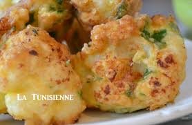 Voici Une Recette De Chou Fleur Originale Et Qui Change De L Eternel Gratin De Chou Fleur C Est Un Le Beignets De Chou Fleur Recettes De Cuisine Recette Chou