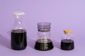 Cold brew coffee makers vary in size, but one liter is the most common. The Best Cold Brew Coffee Maker For 2021 Reviews By Wirecutter