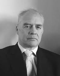 Eddie Tennant's Instagram, Twitter & Facebook