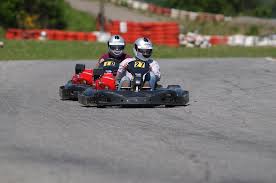 In de tweede helft van het seizoen stond hij echter niet meer op het podium en werd hij ingehaald door felix rosenqvist , antonio giovinazzi en jake dennis en werd zo vierde in het kampioenschap met. Karting Spa Francorchamps En Ardennes Coo Adventure