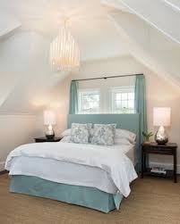Welche tricks lassen das schlafzimmer gemütlicher erscheinen? Hilfe Fur Kleines Schlafzimmer
