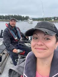 Introduction and seeking friends in Bayshore area for outdoor activities