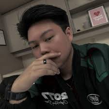 Little guy learned how to "spin" it 🤣 (Via h3yitskaylee/TikTok)