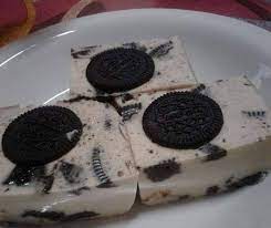 Asingkan 2 cawan ke dalam periuk yang lain dan campurkan milo sehingga sebati. Agar Agar Oreo Sedap Tepati Cita Rasa Guna 4 Bahan Saja
