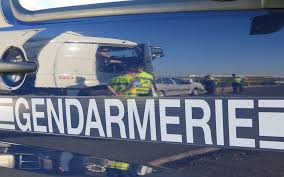 Déchèterie de ozoir la ferrière rue de la ferme du presbystère 77330 ozoir la ferrière. Verneuil L Etang Deux Roumains Pillaient La Ferraille A La Dechetterie Le Parisien