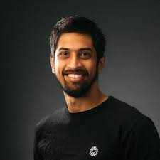 Sebastian Nicolas Giles