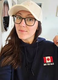 Amanda Mcgonigle's Instagram, Twitter & Facebook