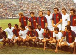 Maglie gara, maglie vintage e merchandising firmati macron, sponsor ufficiale. La Nostra Serie A Negli Anni 70 1971 Amichevole Santos Bologna Facebook