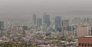 Por contingencia ambiental, el 11 d abril de no circulan los autos con holograma 1 y 2, placa non, en el valle de contingencia ambiental, detenidos en el torito y una pista de hielo abarrotada. Activan Doble Hoy No Circula Por Contingencia Ambiental En El Valle De Mexico